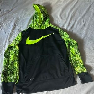 Nike Dri Fit Sweatshirt Kid Size L.